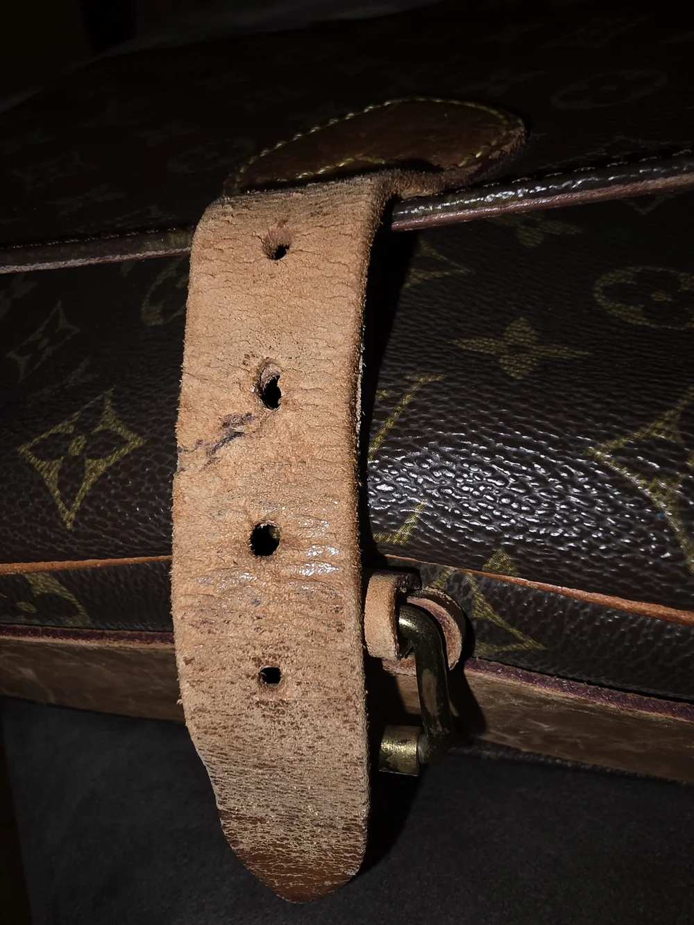 Louis Vuitton Monogram Canvas Brown Messenger Bag
